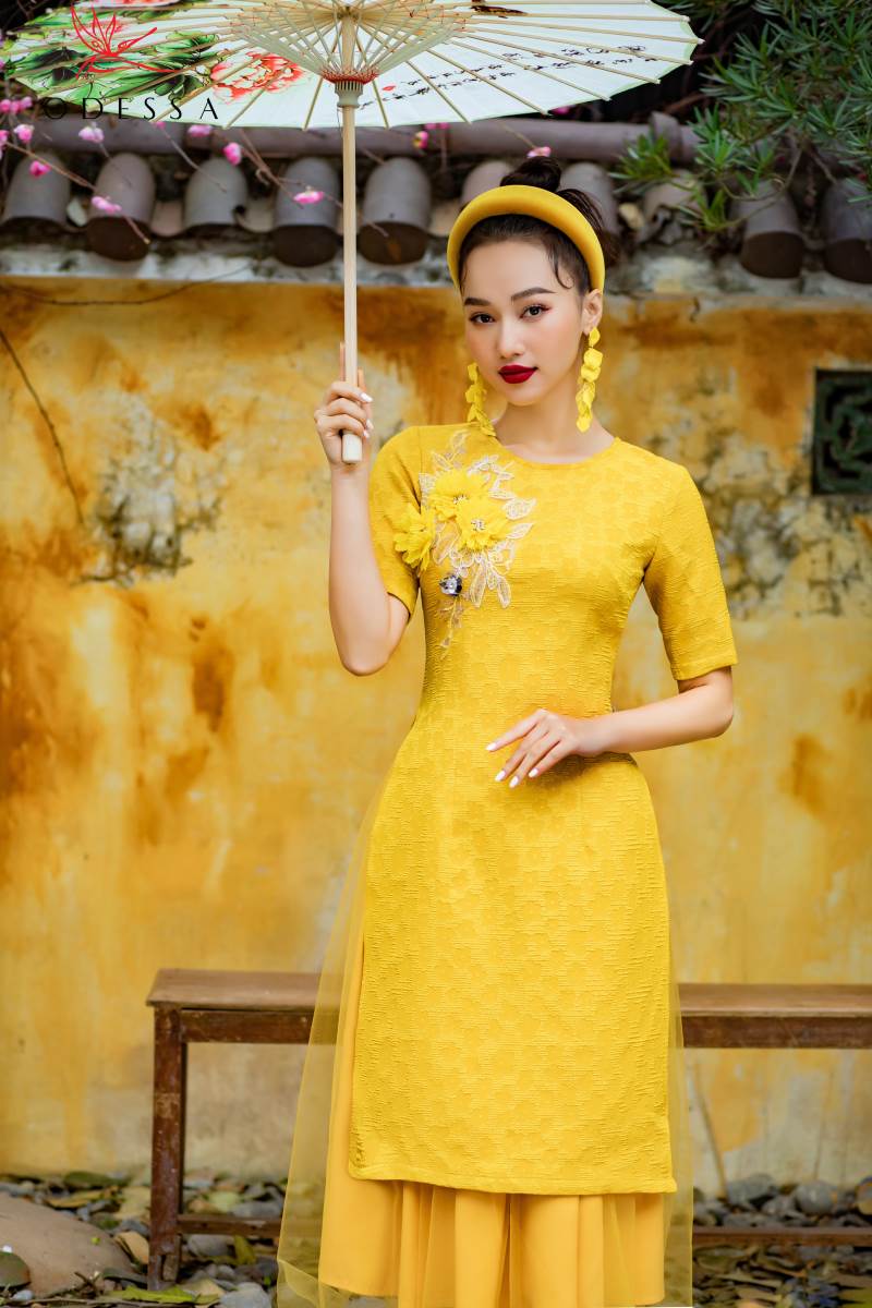 ÁO DÀI CÁCH TÂN THÊU HOA NỔI ĐẸP DK20-351