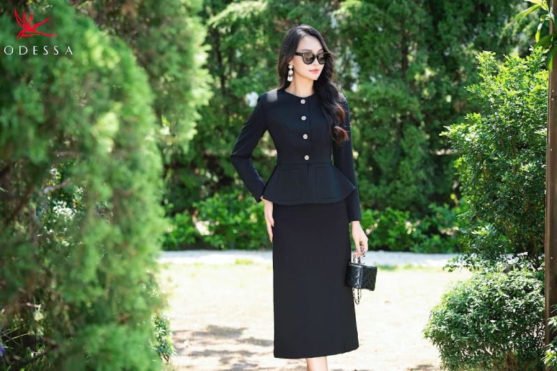 Áo peplum