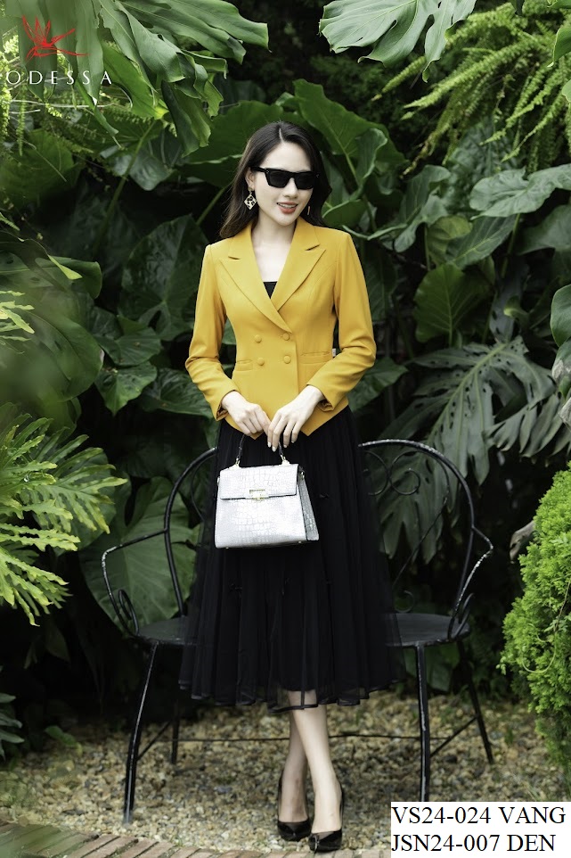 ÁO VEST CAO CẤP DÁNG ÔM VS24-024