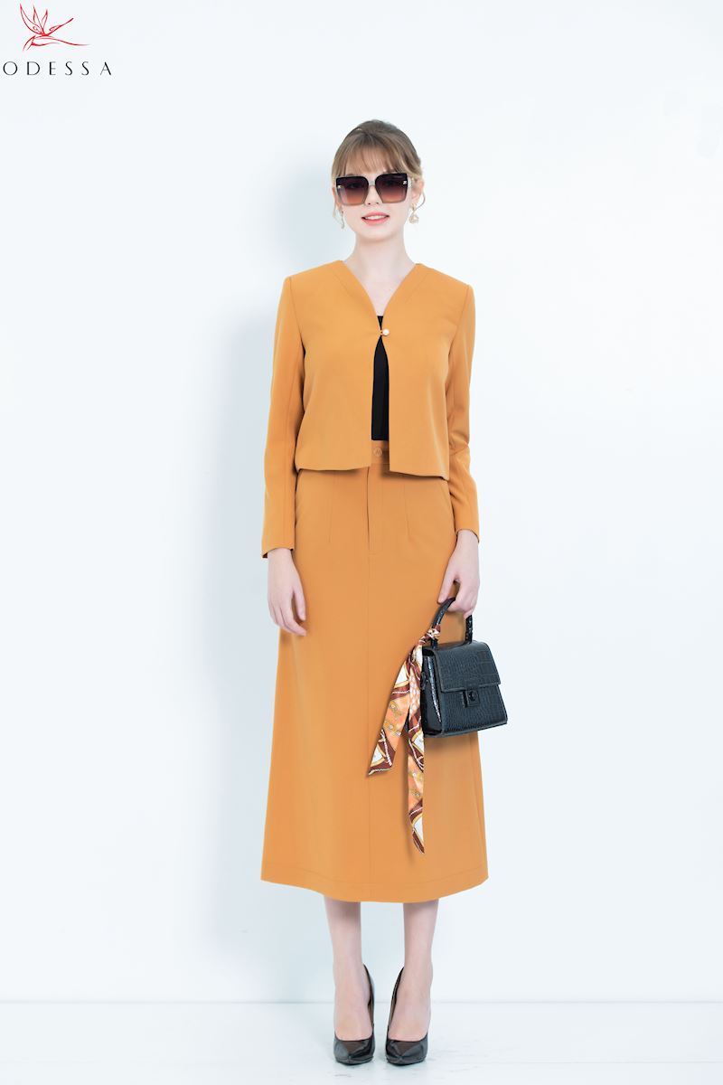 CHÂN VÁY SET VEST LỬNG THANH LICH